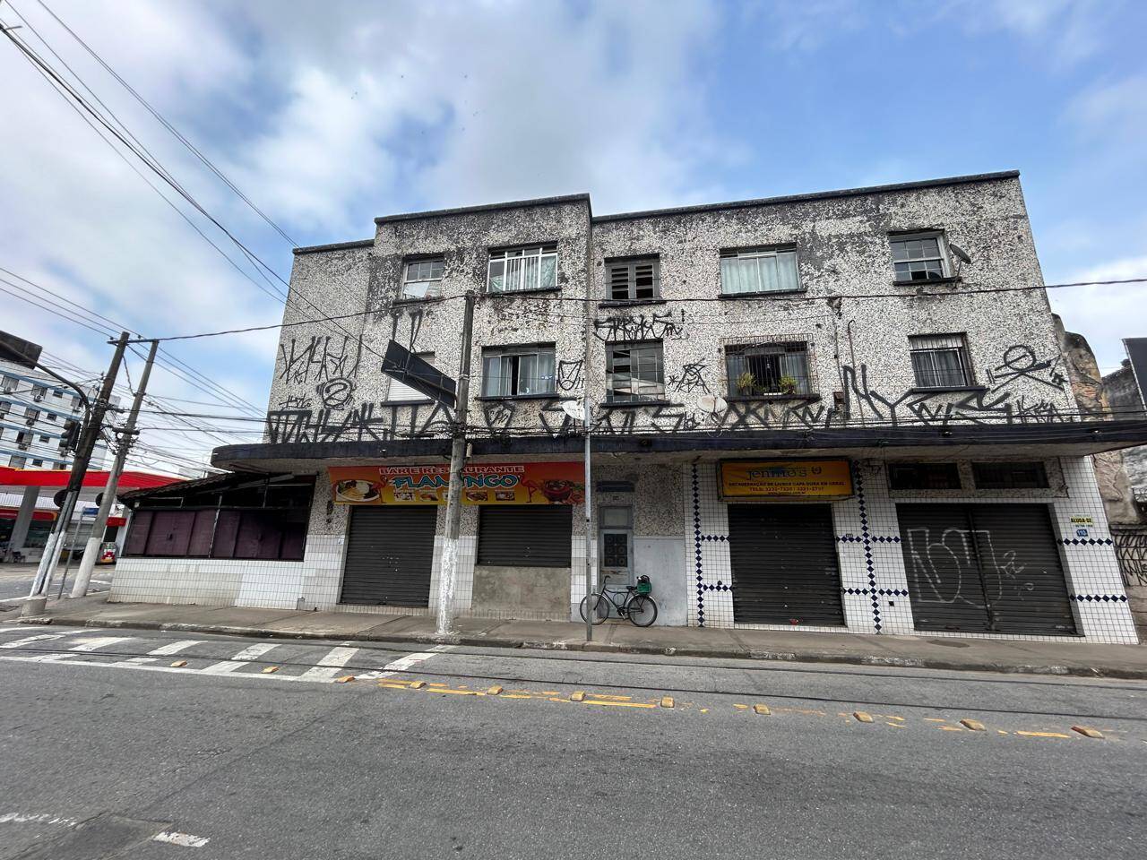 #154 - Prédio comercial para Venda em Santos - SP