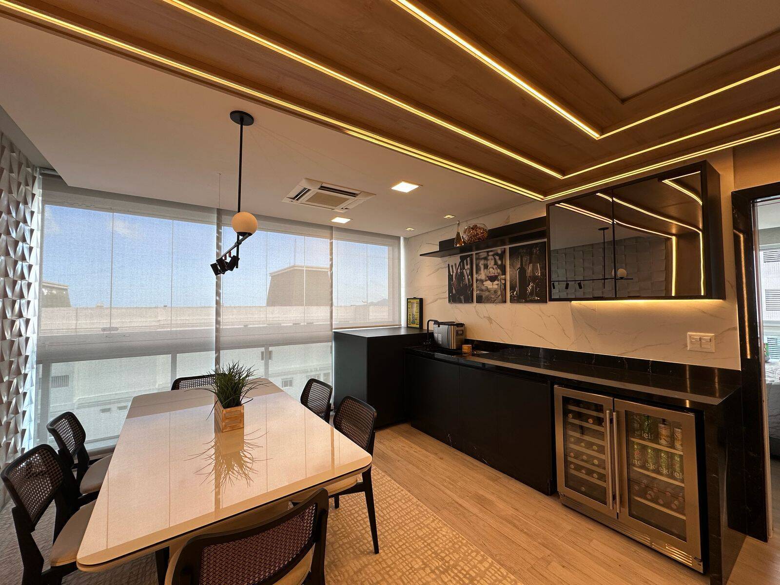 #242 - Apartamento para Venda em Santos - SP