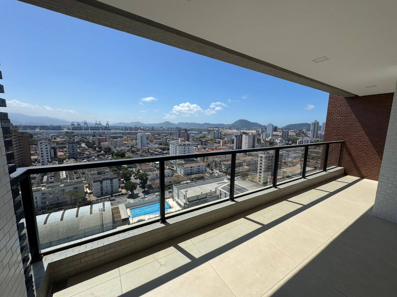 #319 - Apartamento para Venda em Santos - SP