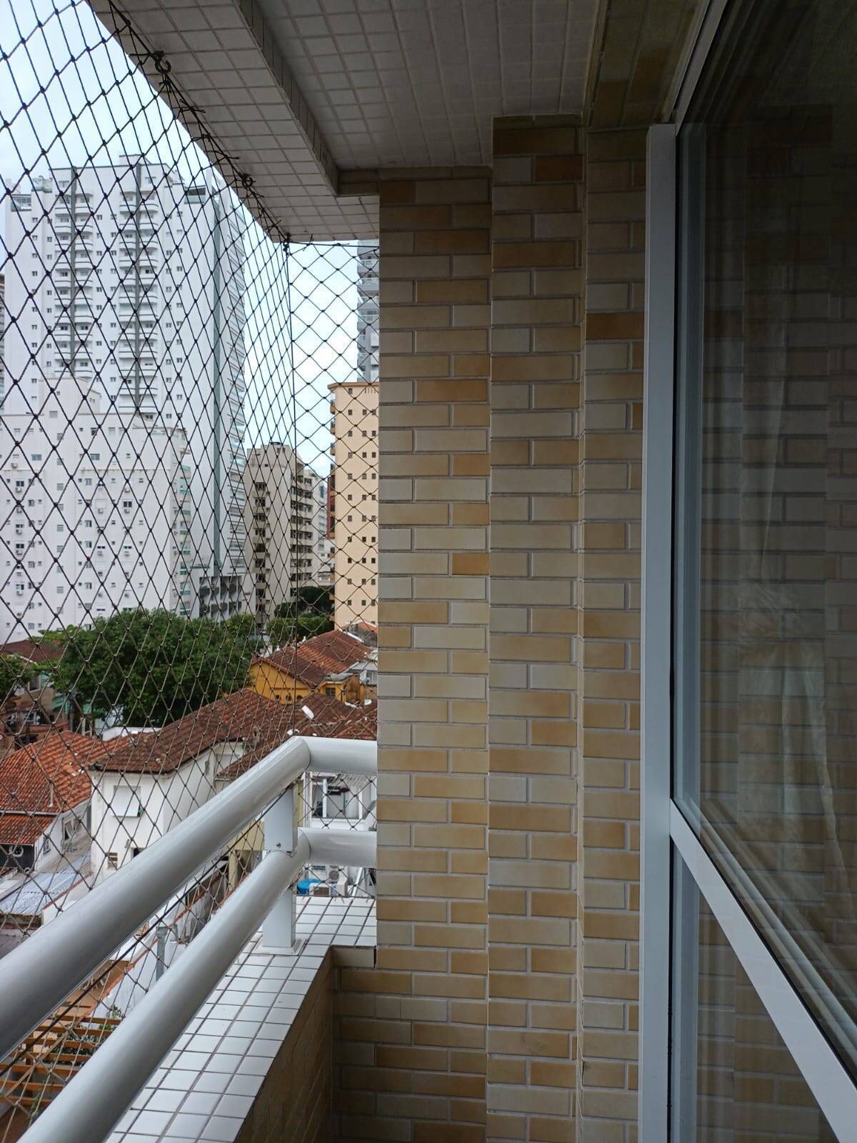 #328 - Apartamento para Locação em Santos - SP