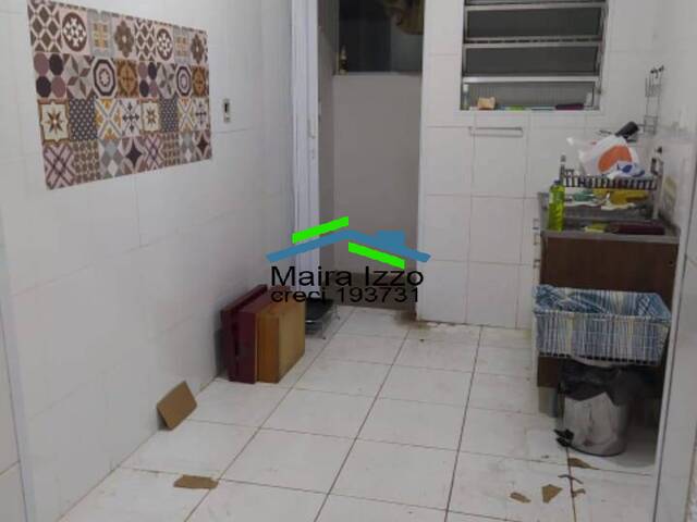 #180 - Apartamento para Venda em Santos - SP