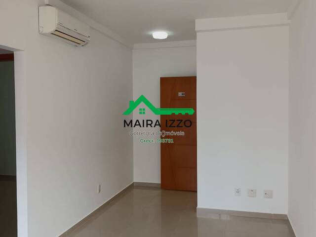#311 - Apartamento para Locação em Santos - SP